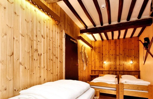 Ozo House | Lavish Holiday Home in Durbuy with Sauna