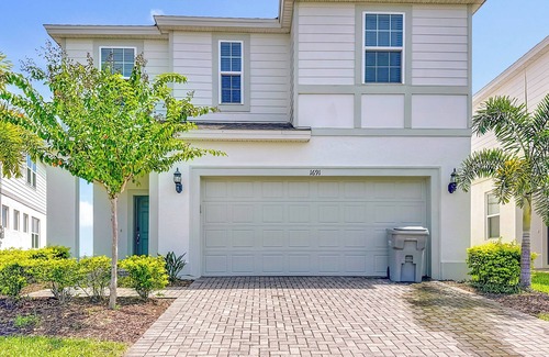Florida Central Atlantic Coast House | Lavish Resort Home w Private Pool & Spa