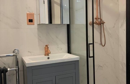 Bury St Edmunds Apartment | Lavish, The Marble Apartment