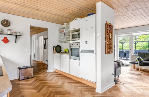 Henne House | "Lavrans" - 2.5km from the sea by Interhome