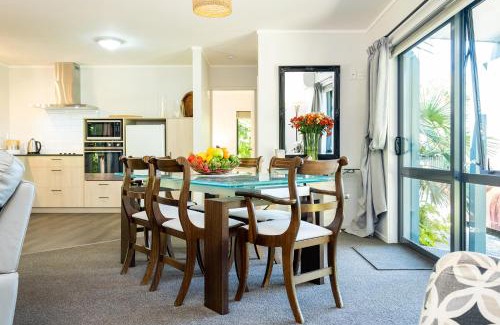 Clive House | Lawn Cottages