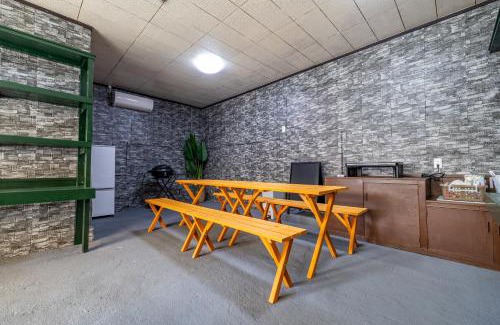 Nara House | Lax奈良 奈良観光に便利な和モダン古民家 最大12名 グループや家族旅行に最適