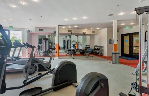 Los Angeles Apartment | LAX 1 Bed Luxe with FREE PARKING