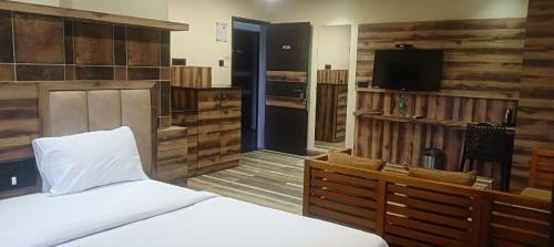 Mangalore Hotel | Laxman Residency