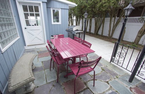 North Greece House | Layin' Low At The Lake - Lakefront Getaway
