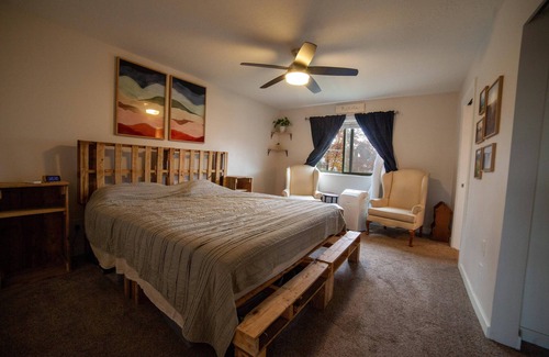 Layton House | Layton Mountain retreat for 9, close to multiple ski resorts, Hill AFB and SLC.
