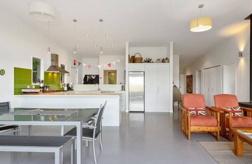 Tikitere House | Laze by the Lake - Lakefront Rotoiti Holiday Home
