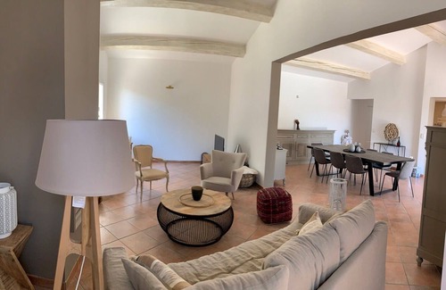 La Roque-sur-Pernes House | Lazoie- - Four Bedroom House, Sleeps 8
