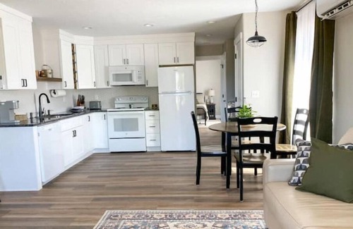 Hurricane Apartment | Lazy B Bungalow of Zion W