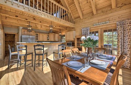 Pagosa Springs House | Lazy Beaver Lodge Pagosa Cabin with Deck, Fire Pit