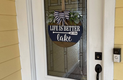 Cassopolis House | Lazy Days at Diamond Lake