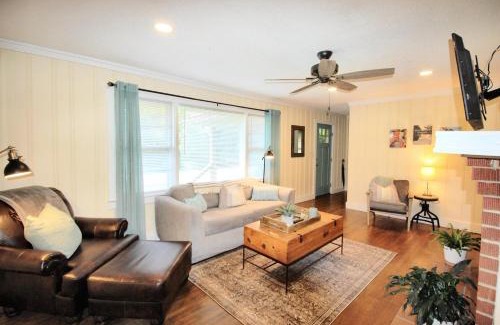 Hayesville House | Lazy Hiker, Take Two