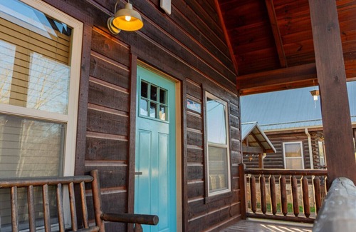 Byrdstown Cabin | Lazy Lake Days Fast Wifi Roku TV Free Firewood