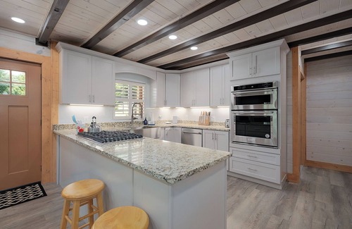 Blairsville House | Lazy Lake Loft - Lake Nottely