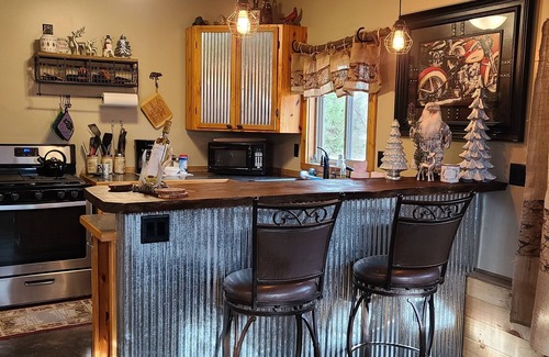 South Boardman Cabin | Lazy on the Lake
