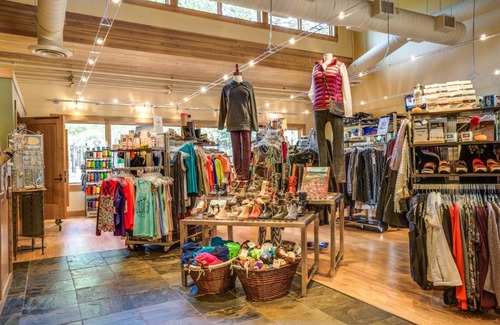 Black Butte Ranch House | Lazy Pines Lodge