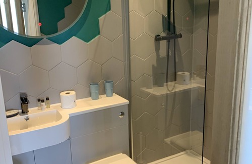 Newquay City Centre Hotel | Lazy Waves Boutique B&B