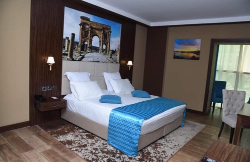 USTO Hotel | LB Suites Oran