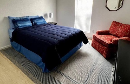 Lubbock House | ★LBK Lake-View Property★3BR/2BA★S LBK/S Loop 289