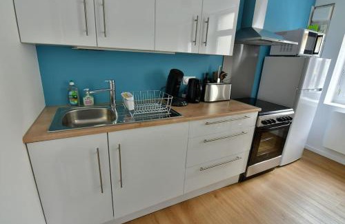 Montlucon Apartment | Le 46 - T2 rénové, confortable proche centre-ville