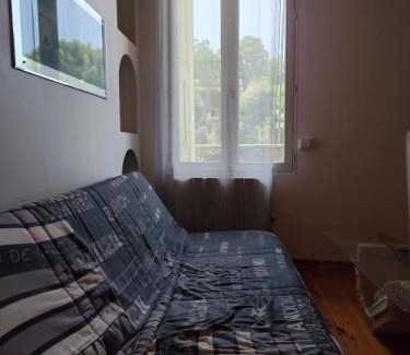 La Celle-sous-Gouzon Apartment | le Balcon de la Savasse