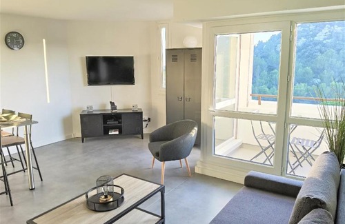 Les Baux-de-Provence Apartment | Le Baussenc Appart'Hôtel