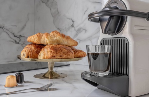 Amerique Apartment | Le Belleville Chic