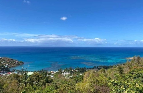 Laborie Apartment | LE BLANC HIDEAWAY 3 MINUTES FROM BEACH