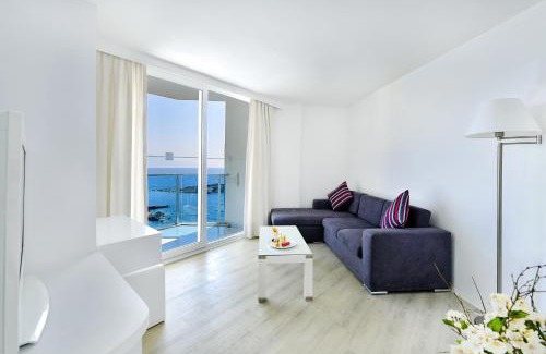 Kadnlar Denizi Mahallesi Resort | Le Bleu Hotel & Resort Kusadasi