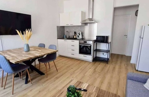 Mulhouse Apartment | Le Bleuet, Close to the Center, Cosy atmosphere