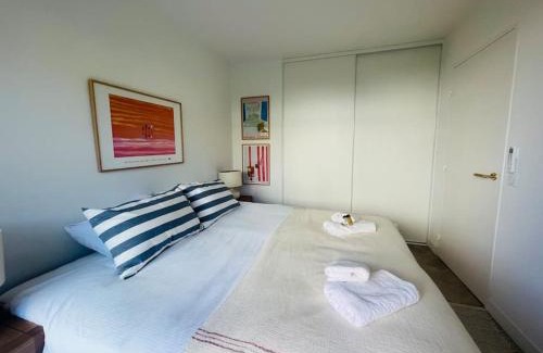 Cannes La Bocca Apartment | Le Bluebay - Luxurious 2 bedrooms seaview swimming pool carpark