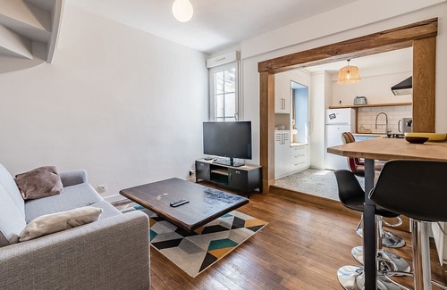 Saint-Serge Apartment | Le Boreau - Charmant appartement calme et moderne