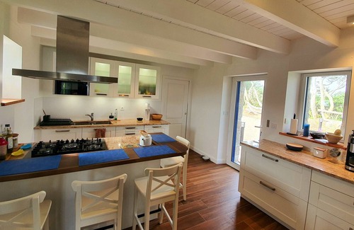Cleder Villa | Le Brise-Lames, 4 bedrooms, 2 bathrooms