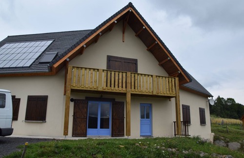 Saint-Pierre-Colamine House | LE BURON DE BESSE GROUP GITE - AT THE FOOT OF THE SANCY MASSIF