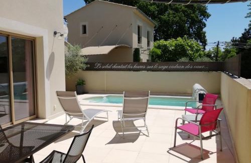 L'Isle-sur-la-Sorgue House | Le Cabanon de Laura