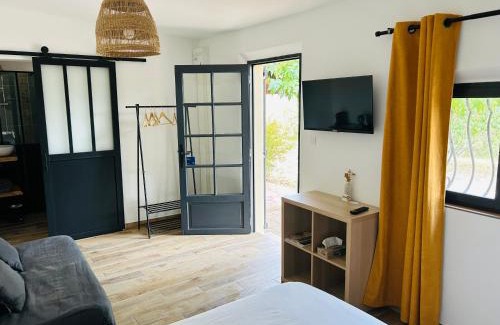 Collobrieres House | Le Cabanon