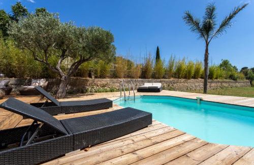 Ollioules Villa | "Le Cabanon" Piscine et jardin sans vis à vis à 15 min des plages, parking