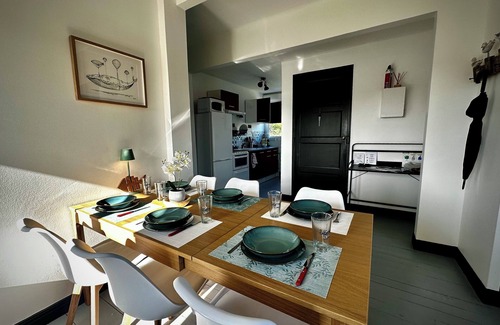 Cayeux-sur-Mer Apartment | Le cabestan 700m from the sea with terrace and petanque court, pets welcome