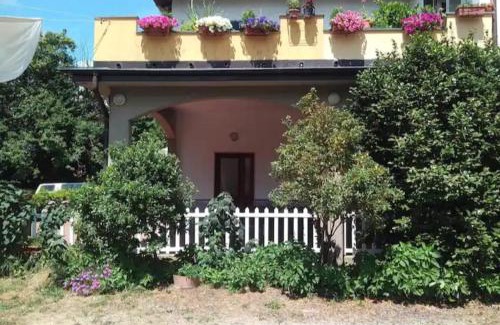 Ricco del Golfo di Spezia Apartment | Le camelie 2 di Francesca