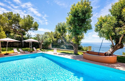 Villefranche-sur-Mer Apartment | LE CAP II AP2027 by RIVIERA HOLIDAY HOMES