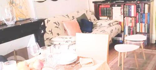 Saint-Victor Apartment | Le Cardinal Le Moine