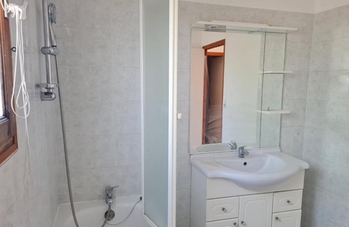 Saint-Parres-aux-Tertres House | le cerisier