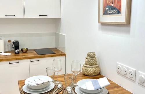 Les Chalets - Saint-Aubin - Saint-Etienne Apartment | Le Chaland - En hypercentre de Toulouse