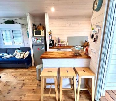 Gruissan Plage Ski Chalet | Le Chalet Beach Access 8 Pers