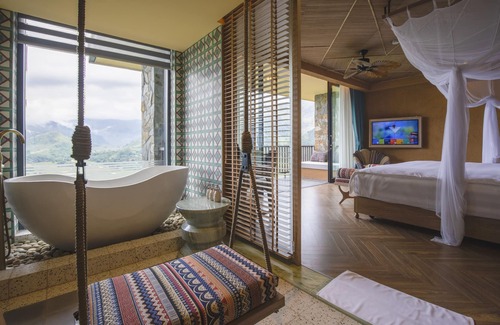 Van Chan Resort | Le Champ Tu Le Resort Hot Spring & Spa