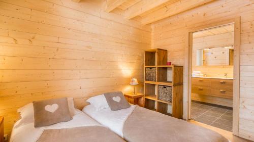 La Chapelle-d'Abondance Ski Chalet | Le Ciste - Chalet - BO Immobilier- Châtel- remises sur les forfaits de skis Châtel ou Portes du soleil
