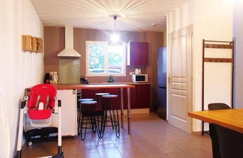 Montauban House | Le Clos Andrée - Charmante maison 8 personnes - 5 lits - Climatisation réversible RDC - Parking 3 véhicules - Garage - Zone Nord Montauban - Terrasse et jardin