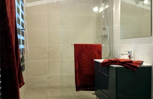 Gares Bed & Breakfast | Le Clos Chez Michel