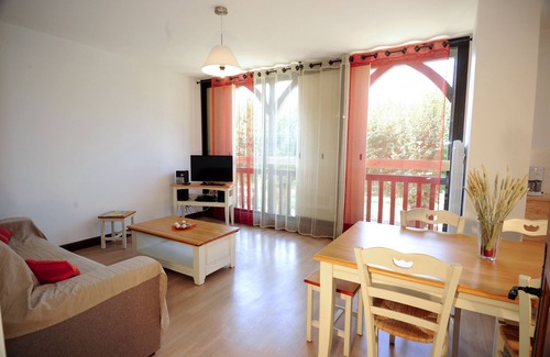 Saint-Vincent-de-Cosse Apartment | Le Clos des Rives Appart N°04 Air-conditioned