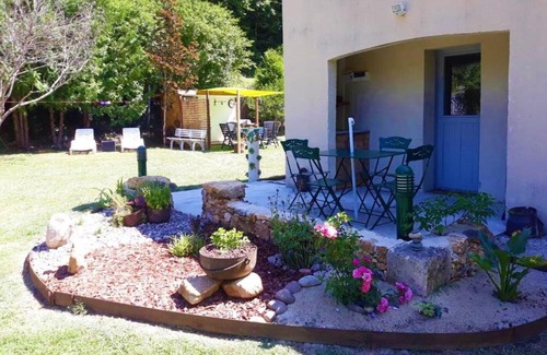 Castels Apartment | Le clos Le Roc Rouge